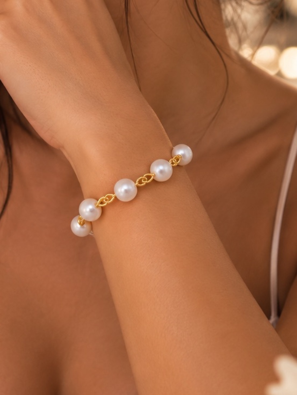 Gold Pearl Bead Bracelet - White Pearls